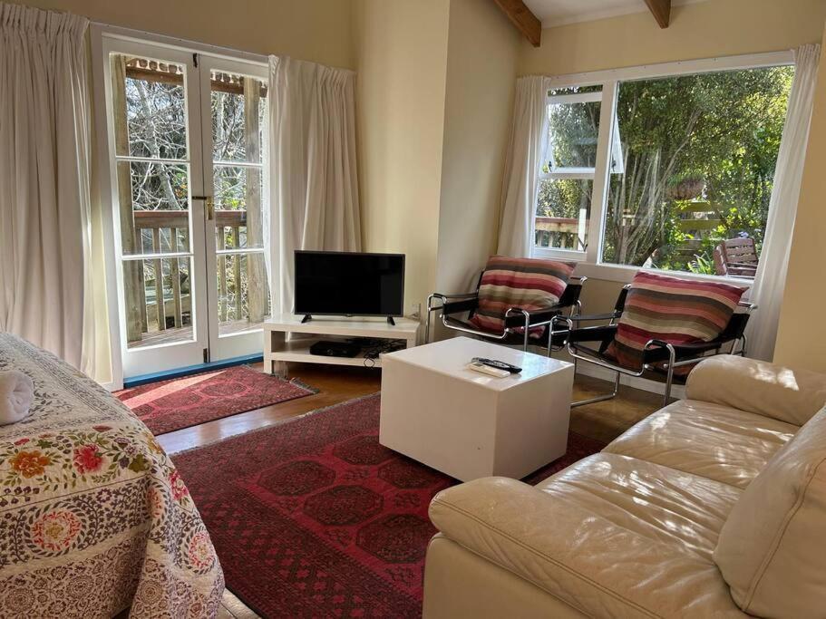 The Studio Apartment Coromandel ภายนอก รูปภาพ