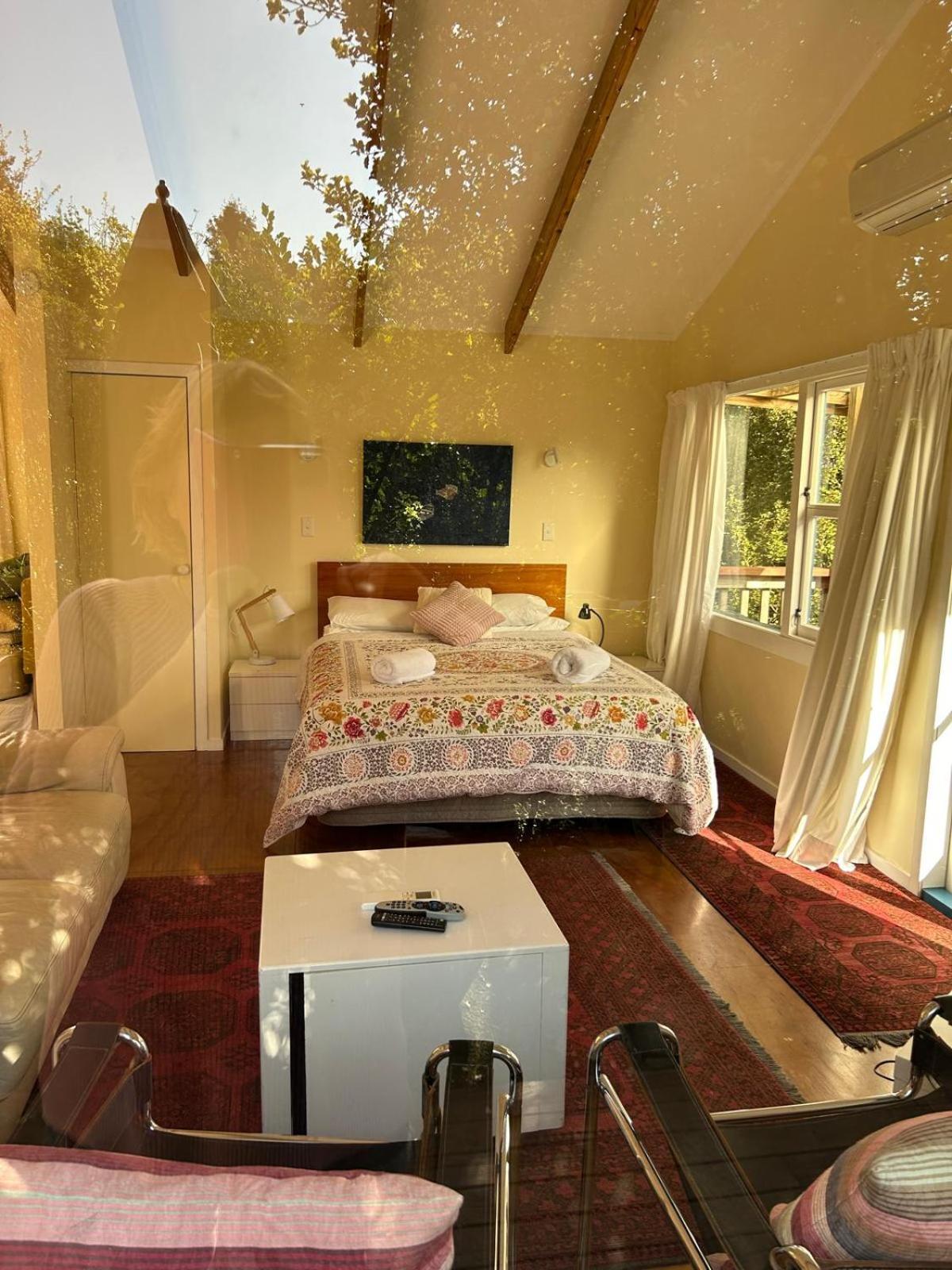 The Studio Apartment Coromandel ภายนอก รูปภาพ